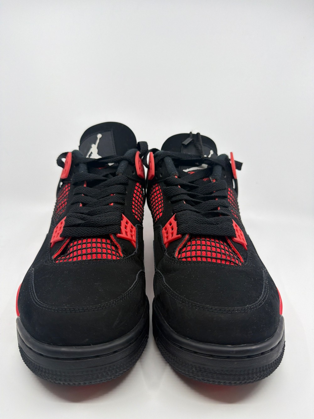 *USED* AJ 4 - RED THUNDER