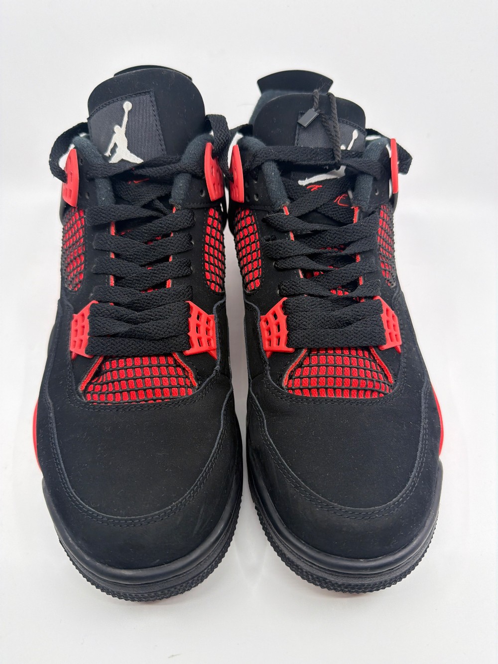 *USED* AJ 4 - RED THUNDER