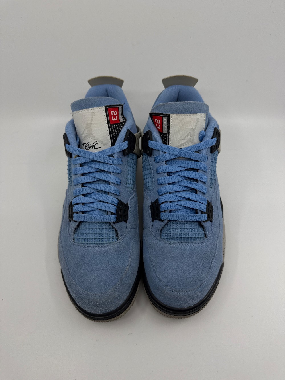 *USED* AJ 4 - UNIVERSITY BLUE
