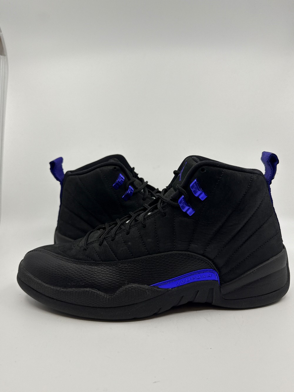 *USED* AJ 12 - BLACK DARK CONCORD