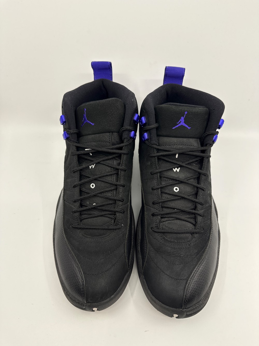 *USED* AJ 12 - BLACK DARK CONCORD