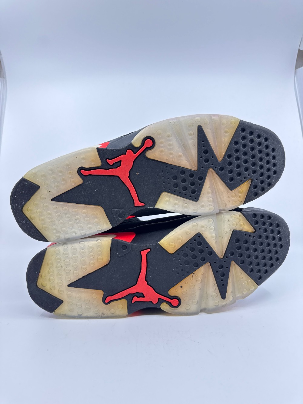 *USED* AJ 6 - BLACK INFRARED (2019)