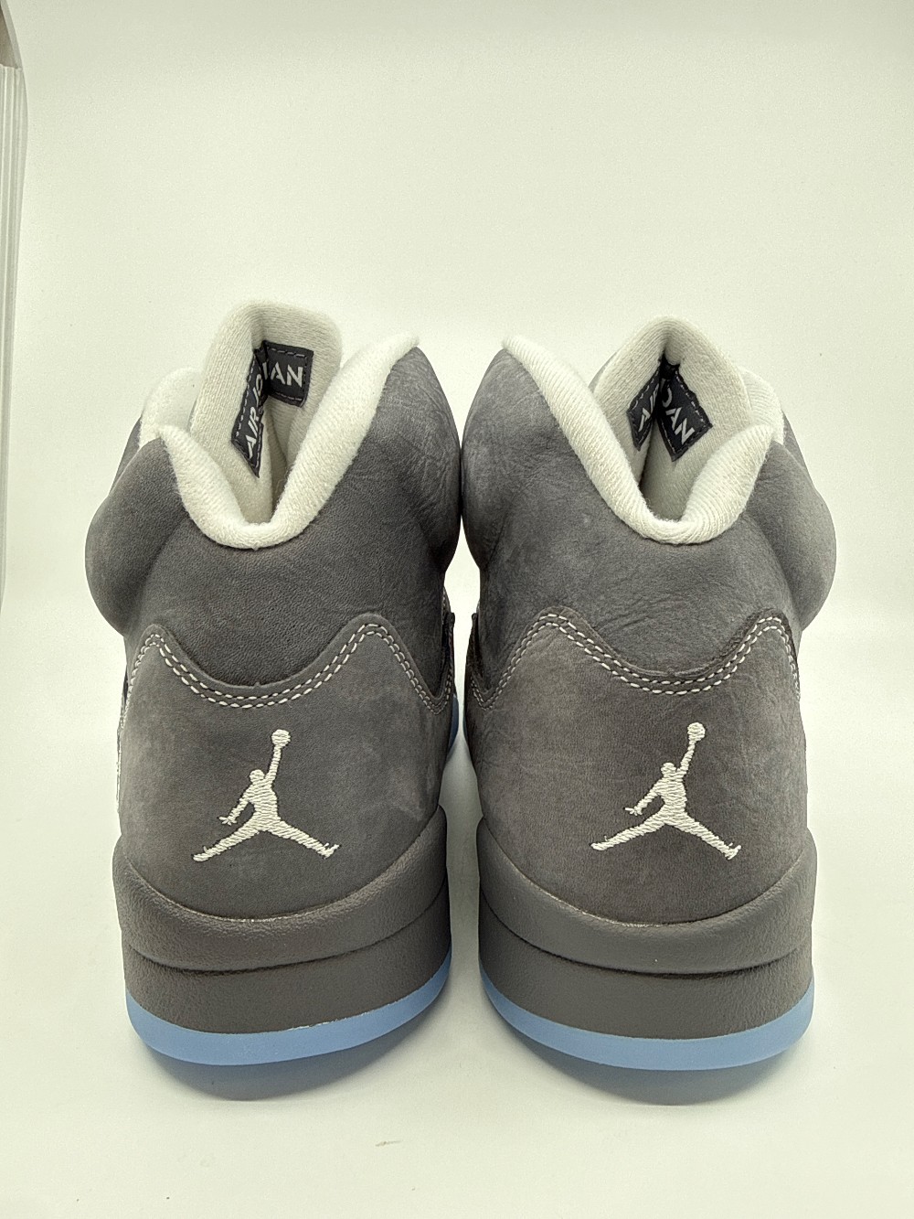 AJ 5 - WOLF GREY (2026)