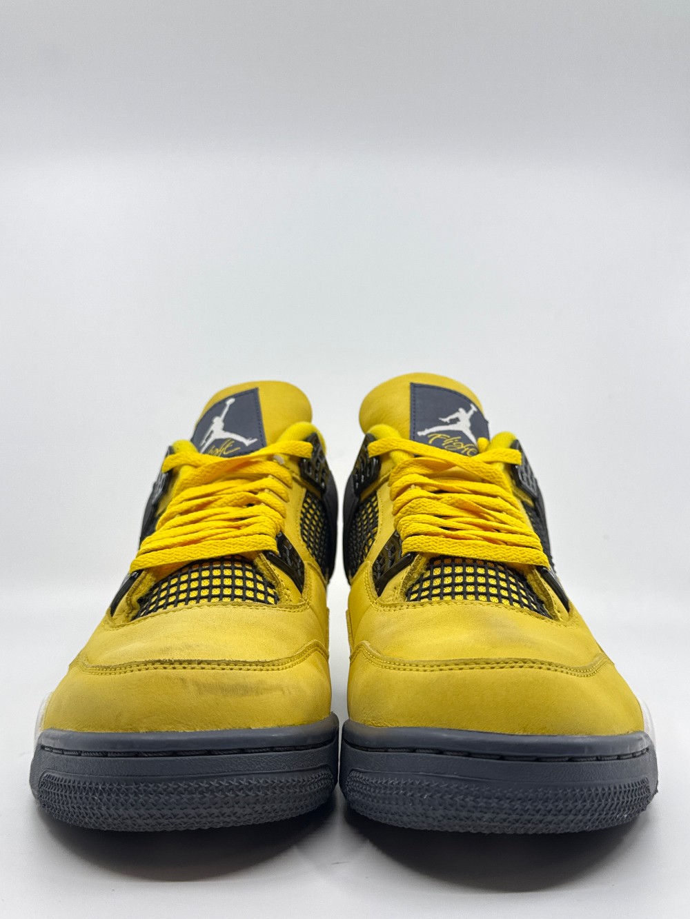 *USED* AJ 4 - LIGHTNING (2021)
