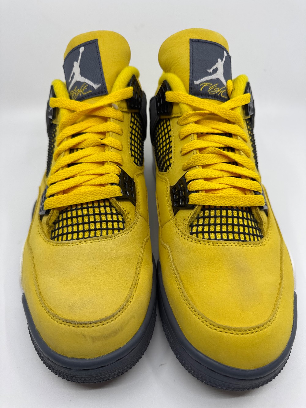 *USED* AJ 4 - LIGHTNING (2021)