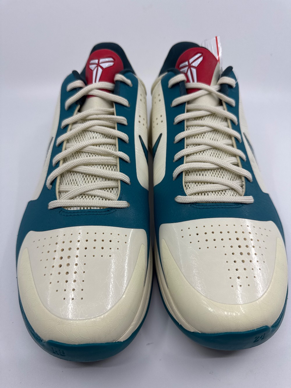 NIKE KOBE 5 PROTRO - CAITLIN CLARK COCONUT MILK SPRUCE