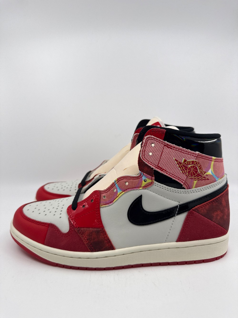 AJ 1 - SPIDER-MAN ACROSS THE SPIDER-VERSE