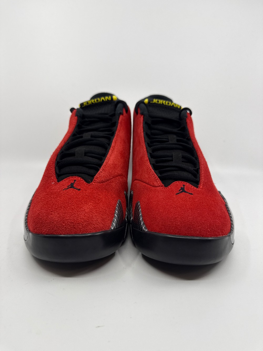 *USED* AJ 14 - FERRARI (2025)
