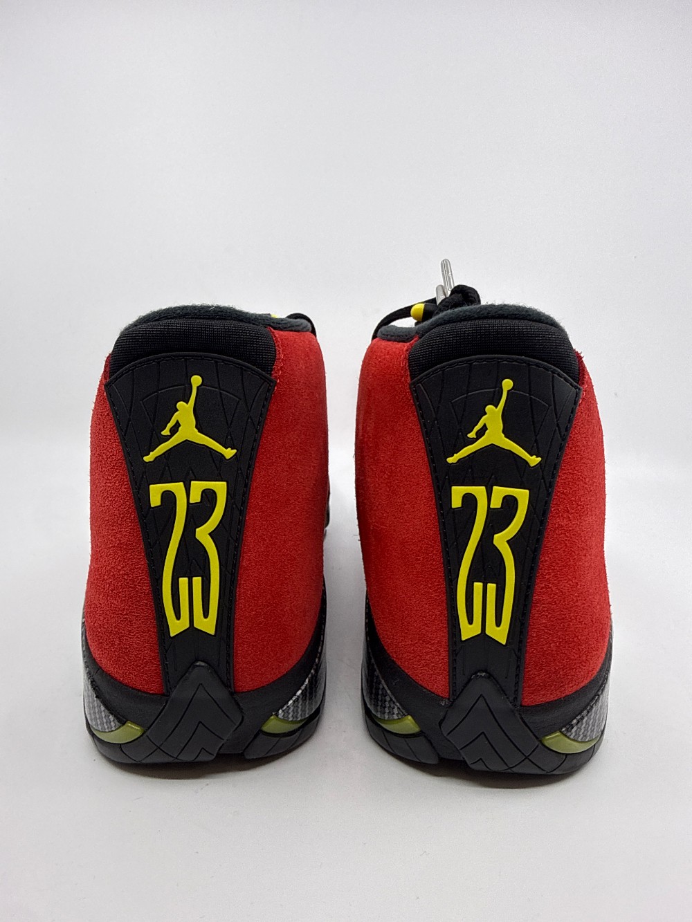 *USED* AJ 14 - FERRARI (2025)