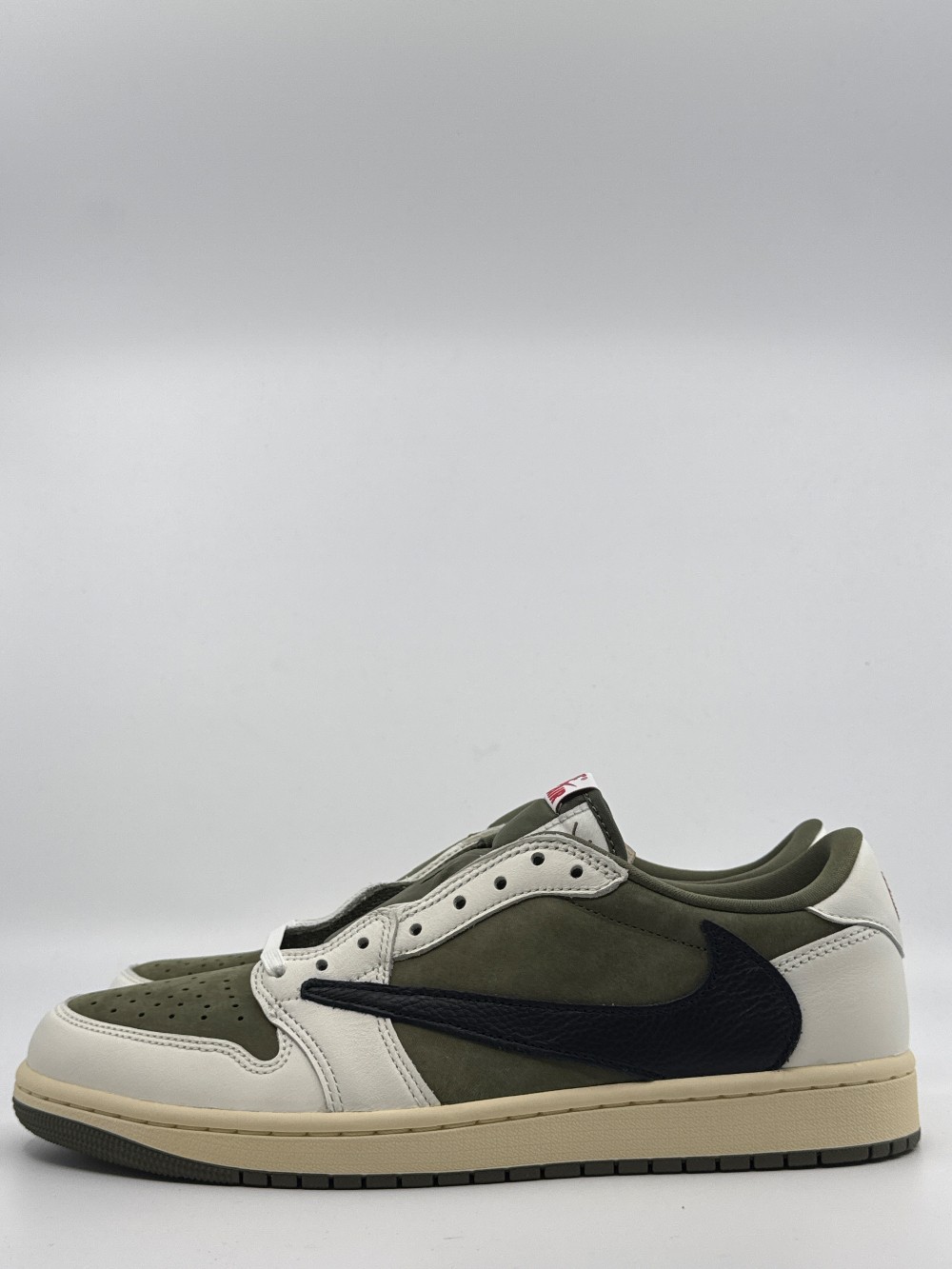 AJ 1 LOW X TRAVIS SCOTT - MEDIUM OLIVE