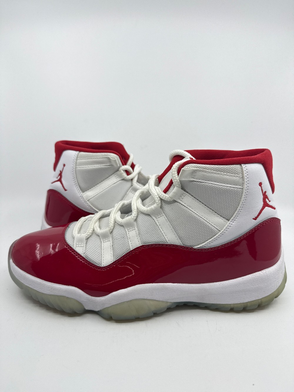 *USED/NO BOX* AJ 11 - CHERRY (2022)