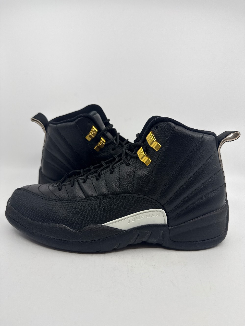*USED* AJ 12 - THE MASTER