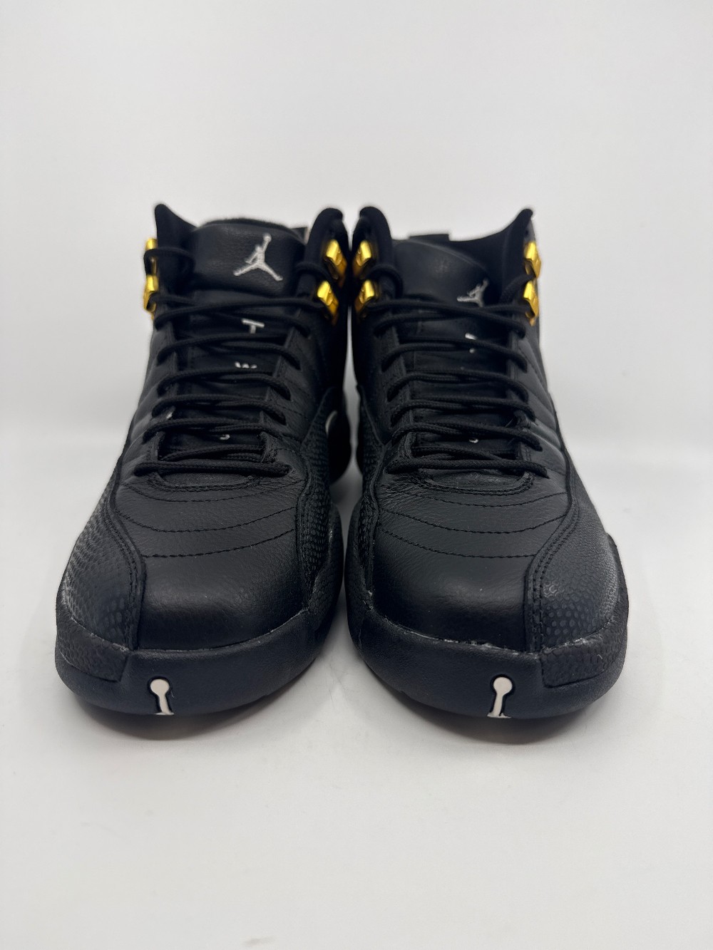 *USED* AJ 12 - THE MASTER