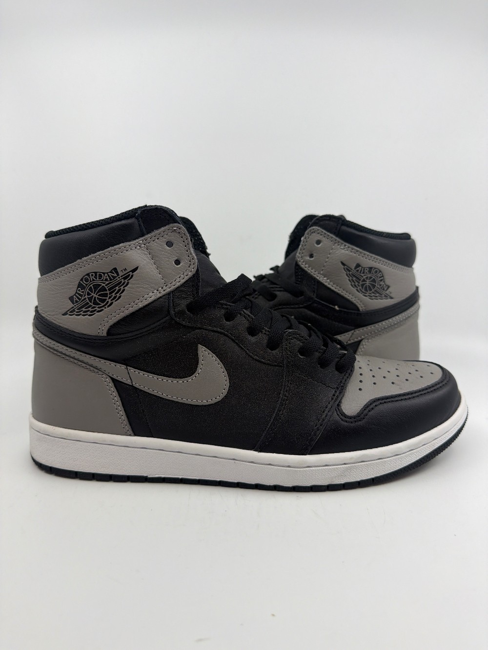 *USED* AJ 1 - SHADOW (2018)