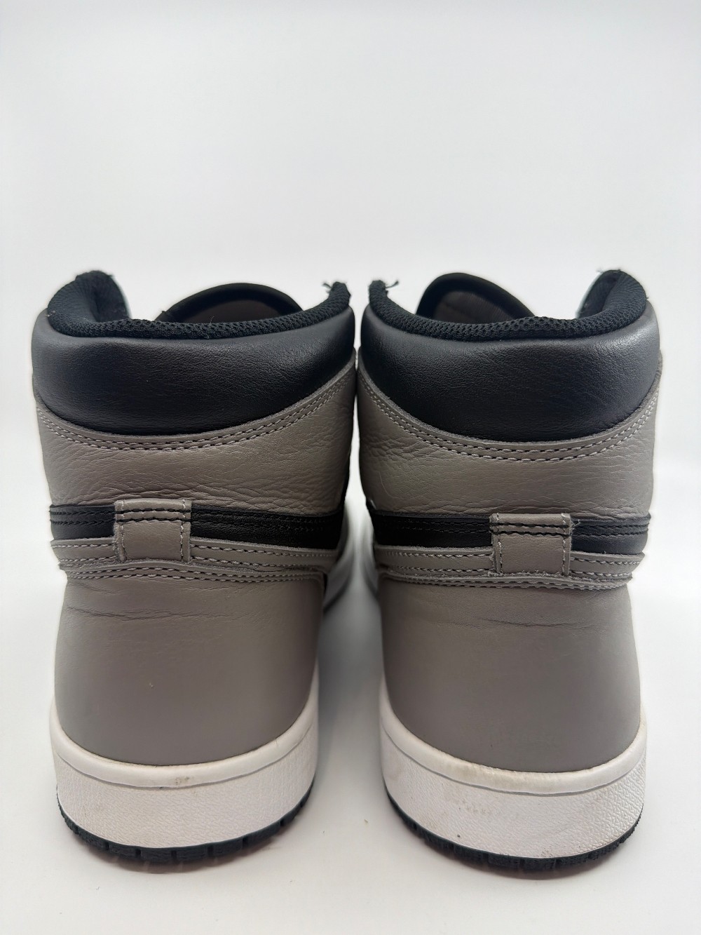 *USED* AJ 1 - SHADOW (2018)