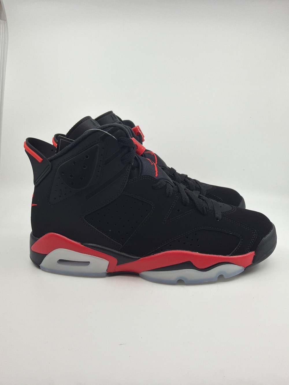 AJ 6 - INFRARED SALESMAN