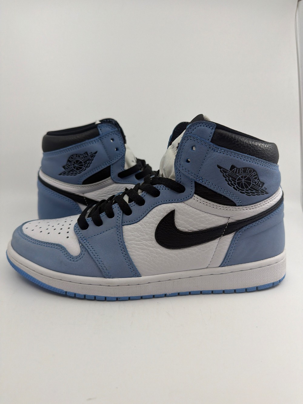 *USED* AJ 1 - UNIVERSITY BLUE