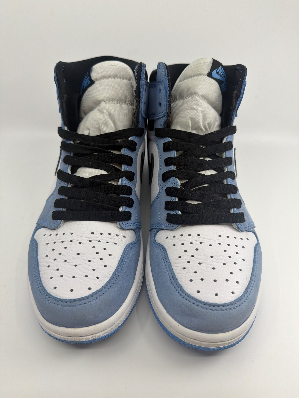 *USED* AJ 1 - UNIVERSITY BLUE