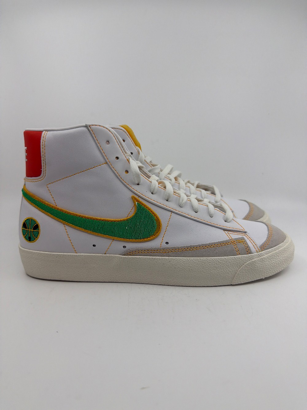 NIKE BLAZER MID 77 - RAYGUN