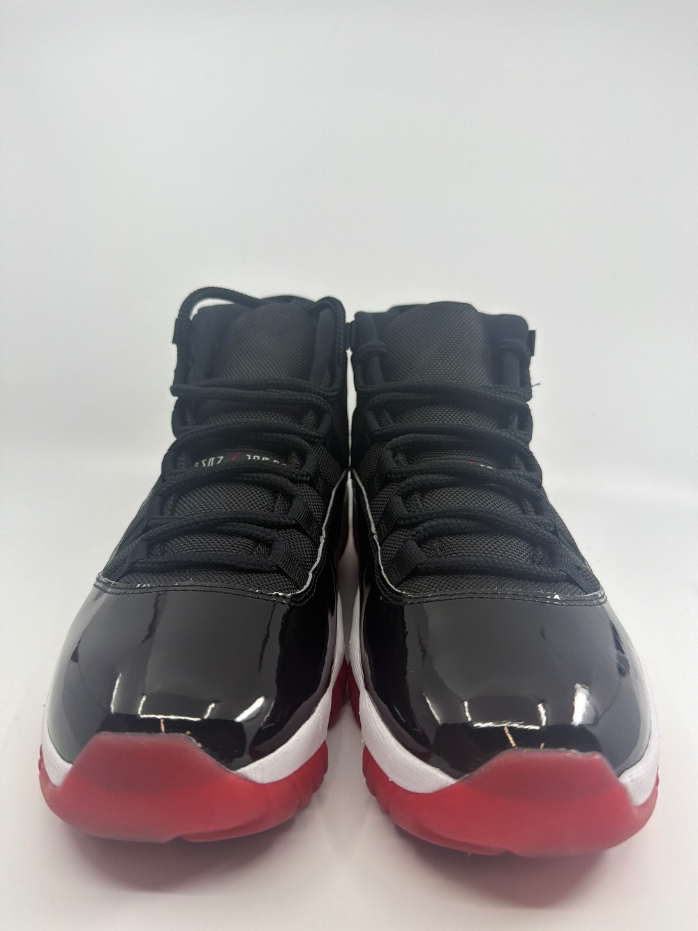 *USED* AJ 11 - PLAYOFFS BRED (2019)
