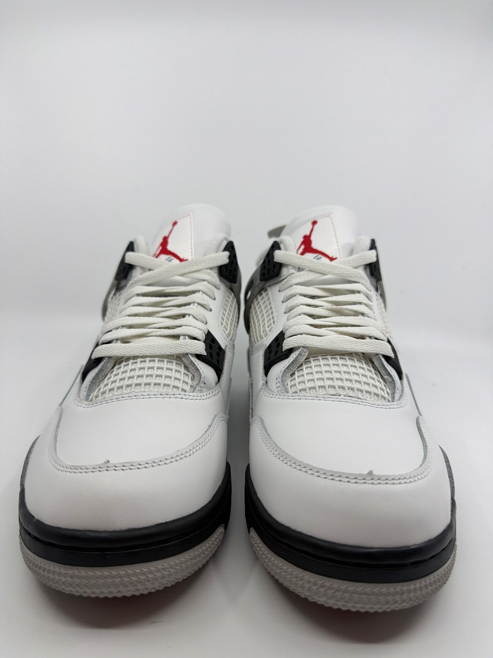 AJ 4 - WHITE CEMENT (2025)