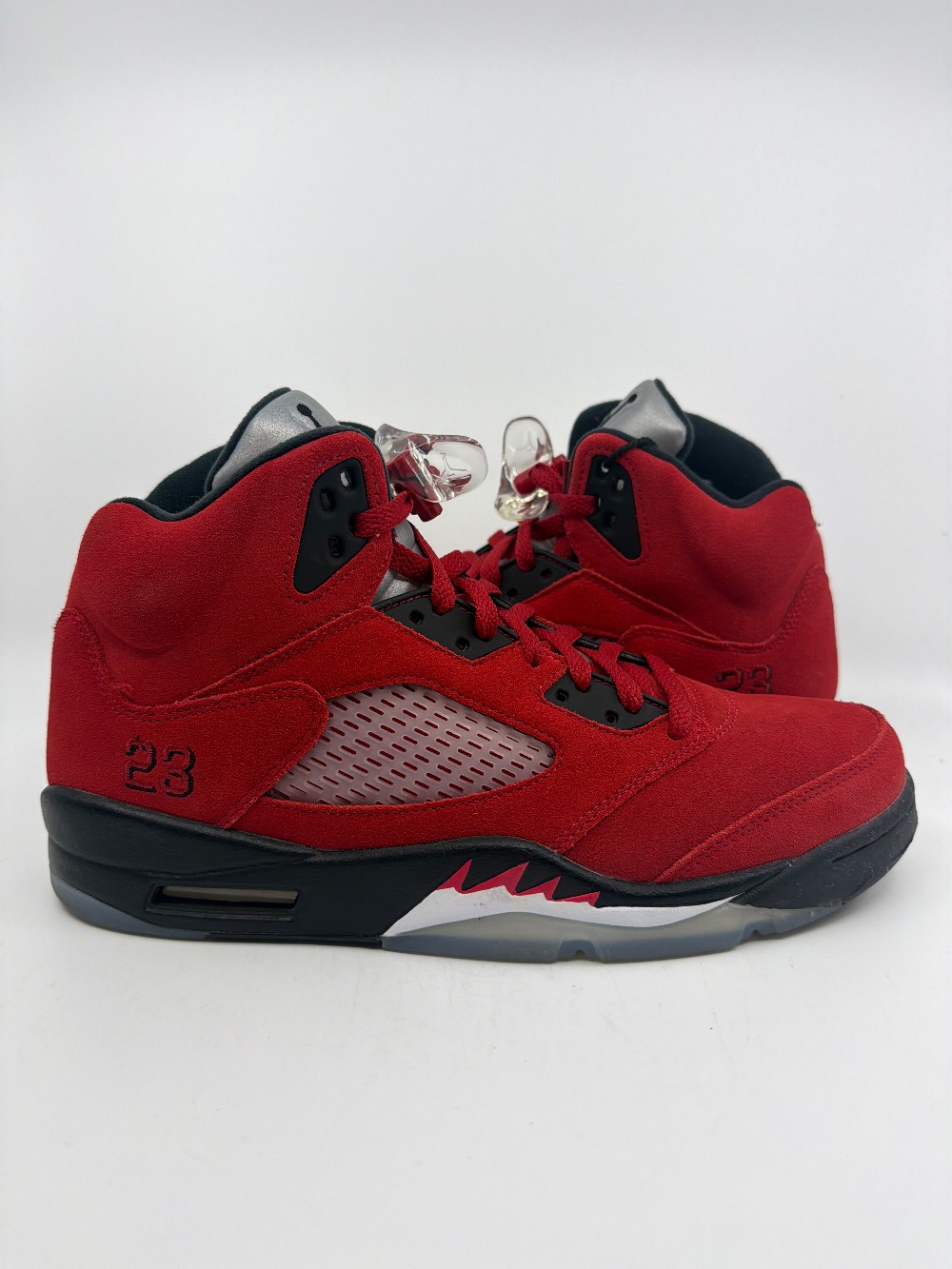 *USED* AJ 5 - RAGING BULL