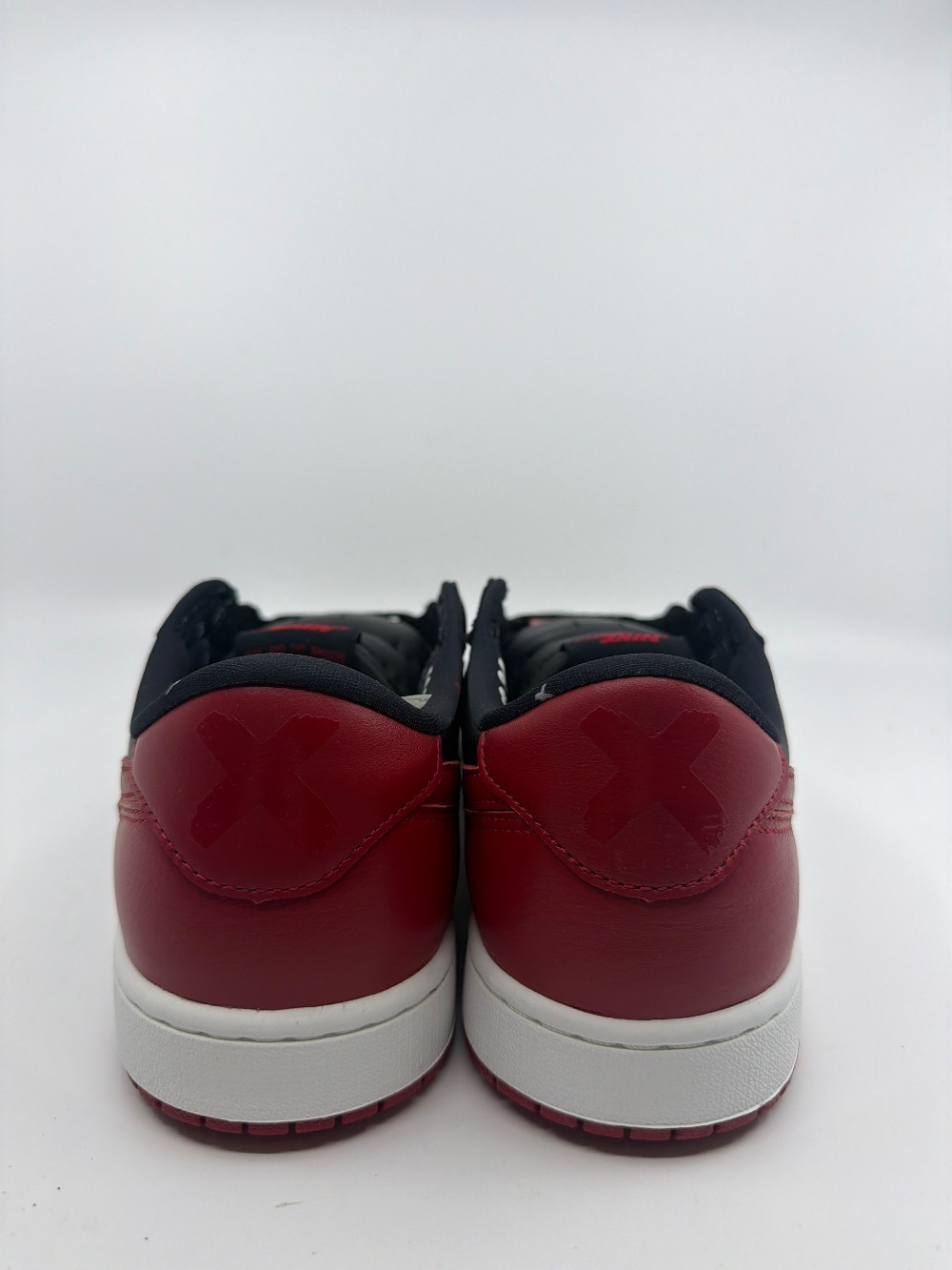 AJ 1 LOW - BANNED