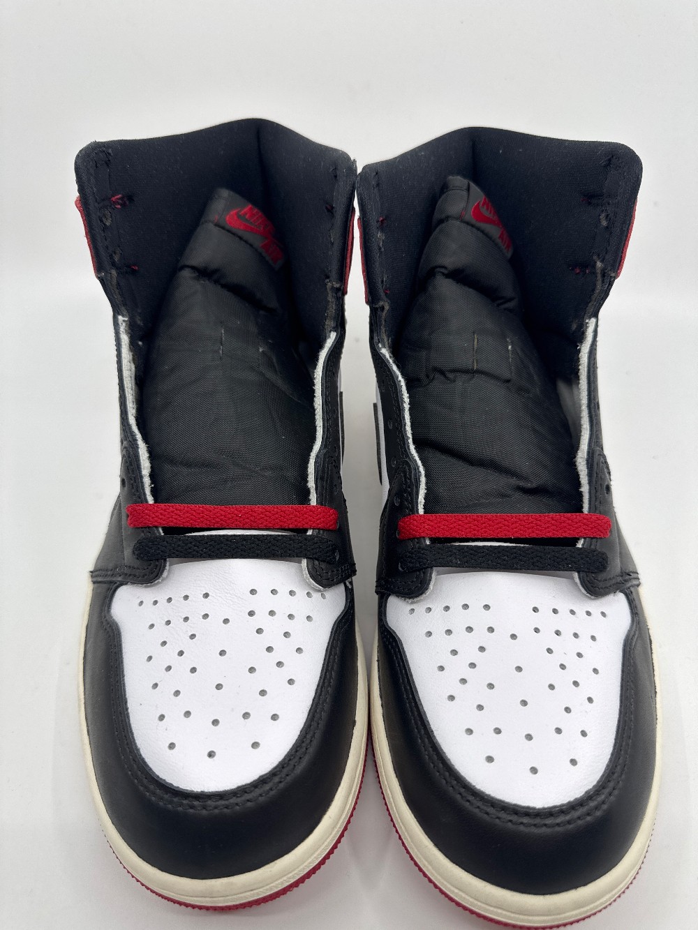 *VNDS* AJ 1 - BLACK TOE REIMAGINED