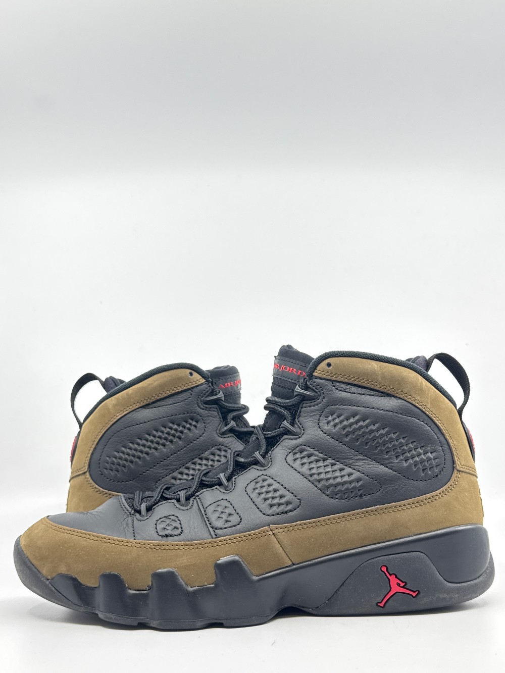 *USED* AJ 9 - OLIVE (2024)