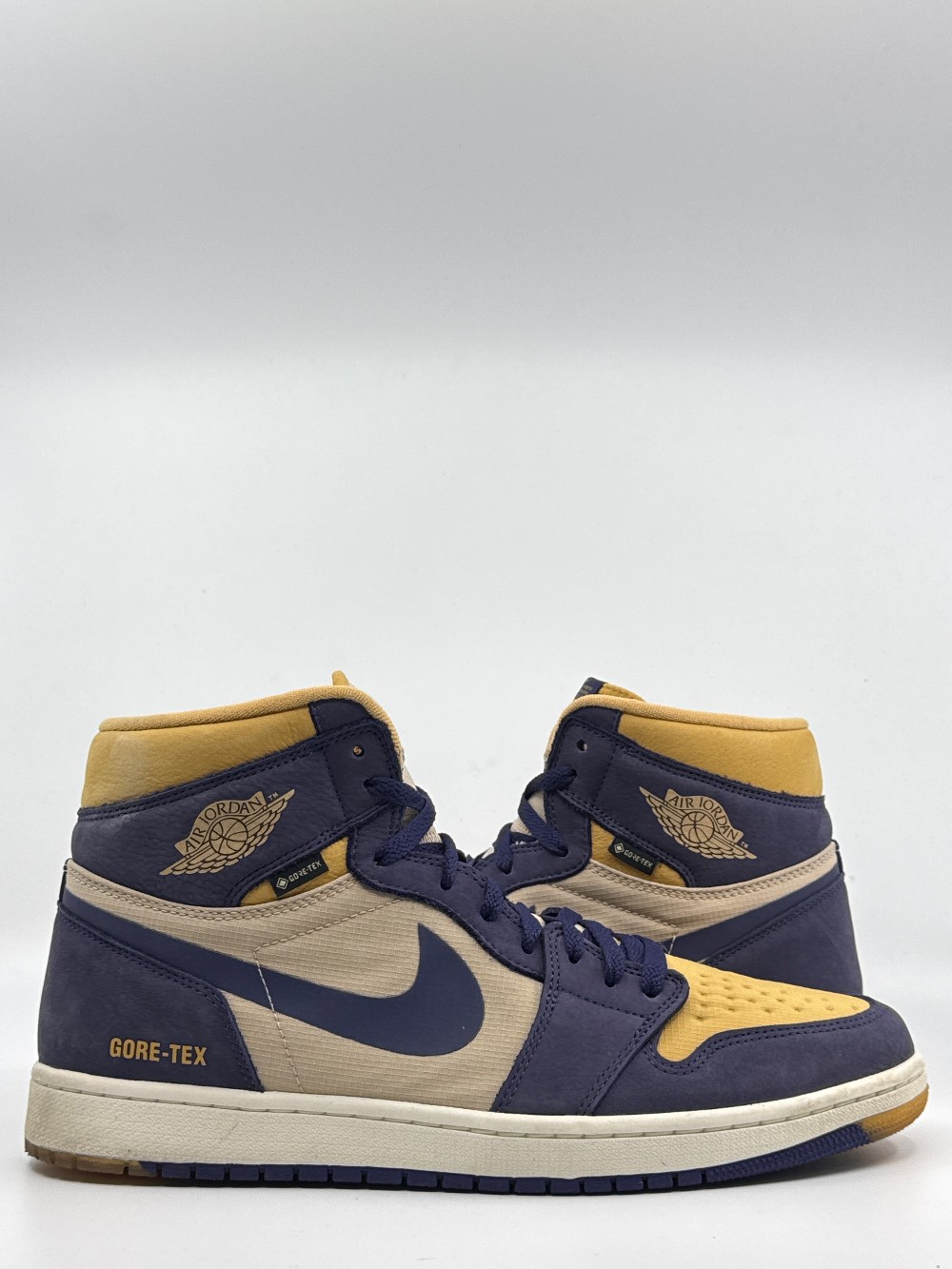 *USED* AJ 1 ELEMENT GORE-TEX - SKY J PURPLE