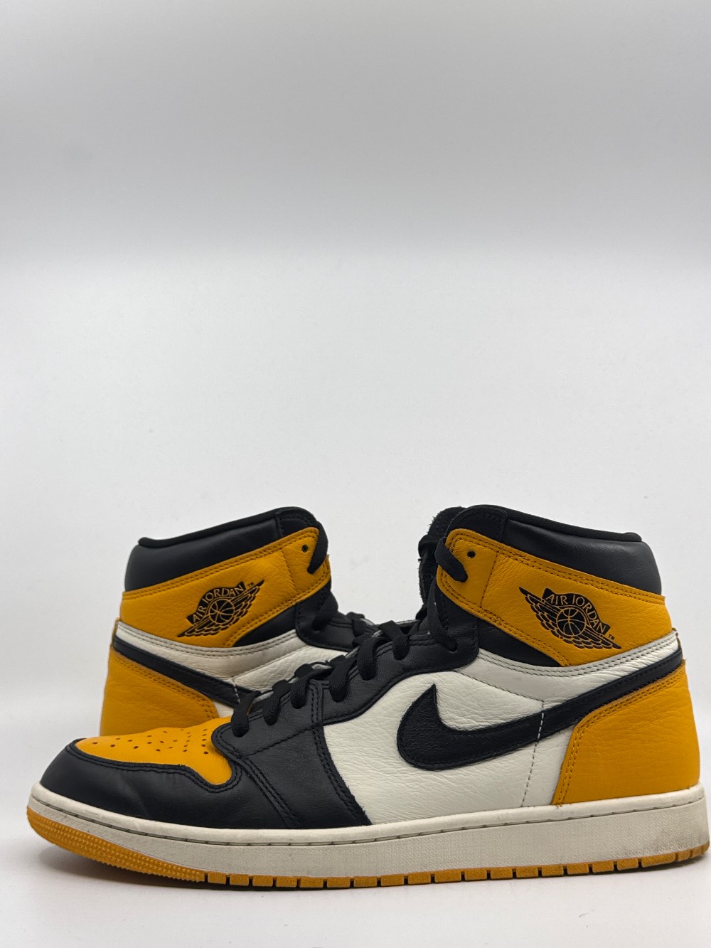 *USED* AJ 1 - TAXI