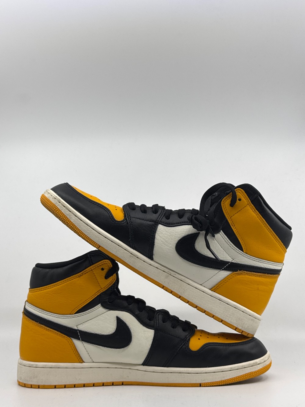 *USED* AJ 1 - TAXI