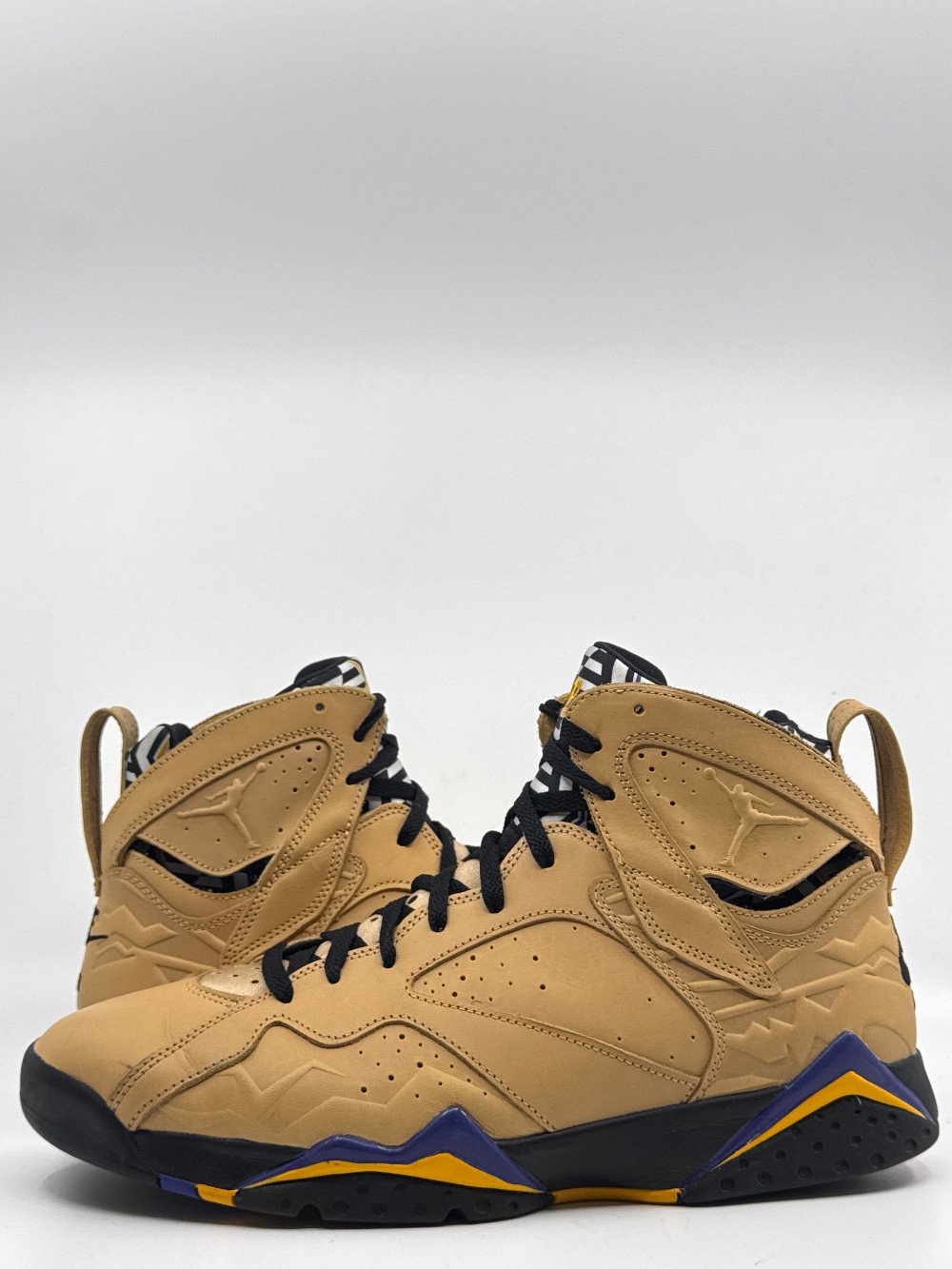 *USED* AJ 7 SE - VACHETTA TAN