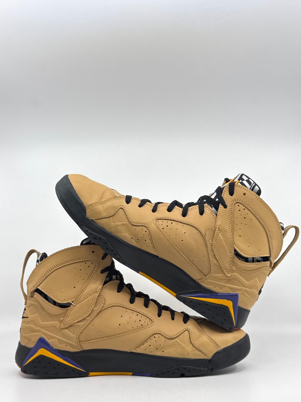 *USED* AJ 7 SE - VACHETTA TAN