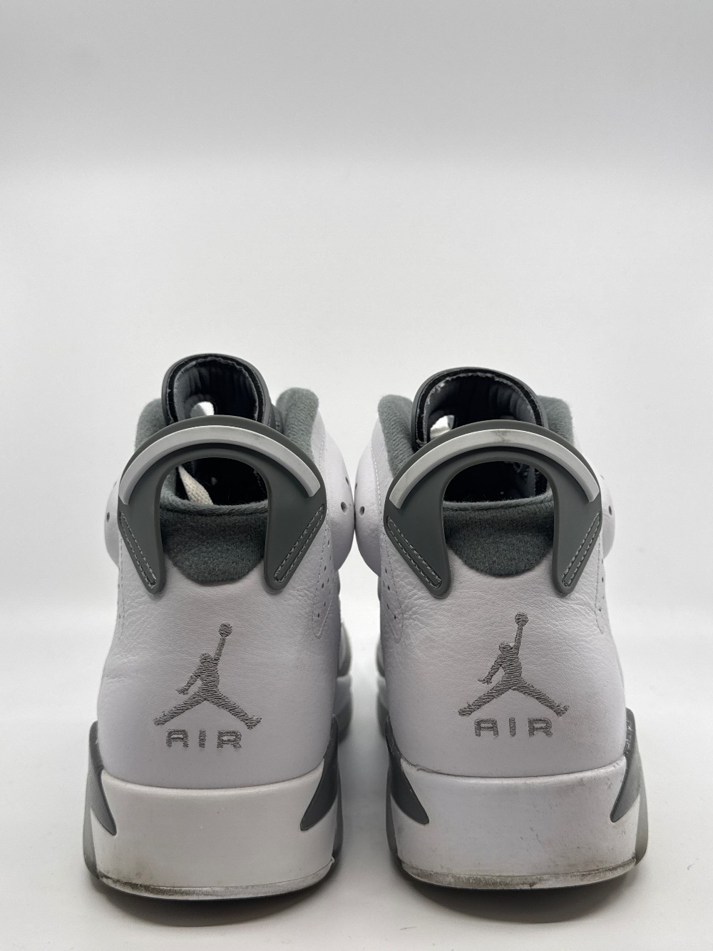 *USED* AJ 6 - COOL GREY