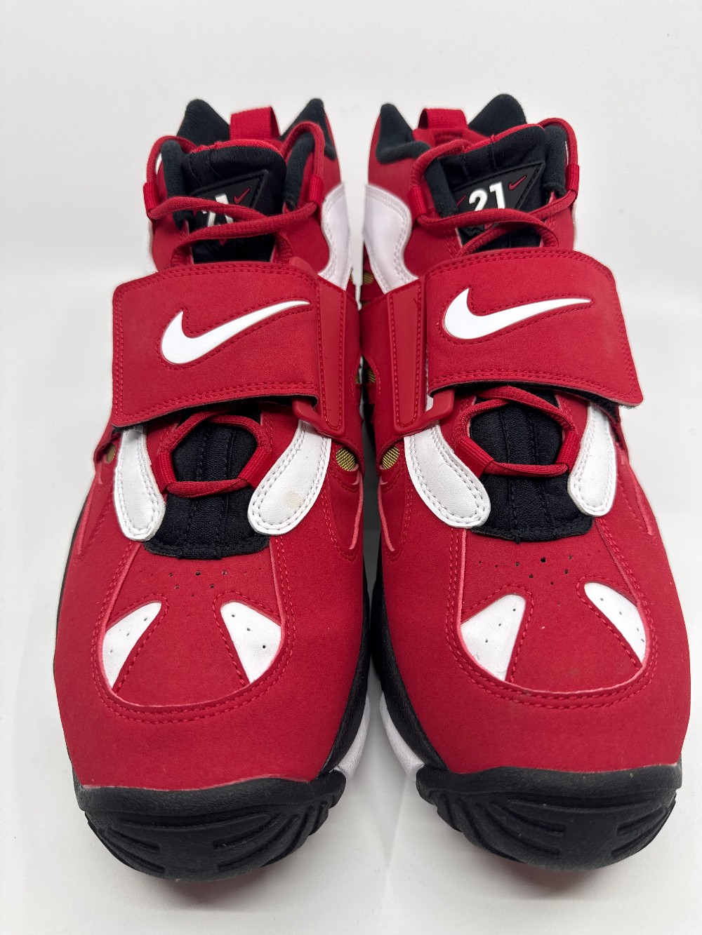*VNDS* NIKE AIR DIAMOND TURF 2 - RED GOLD (2022)
