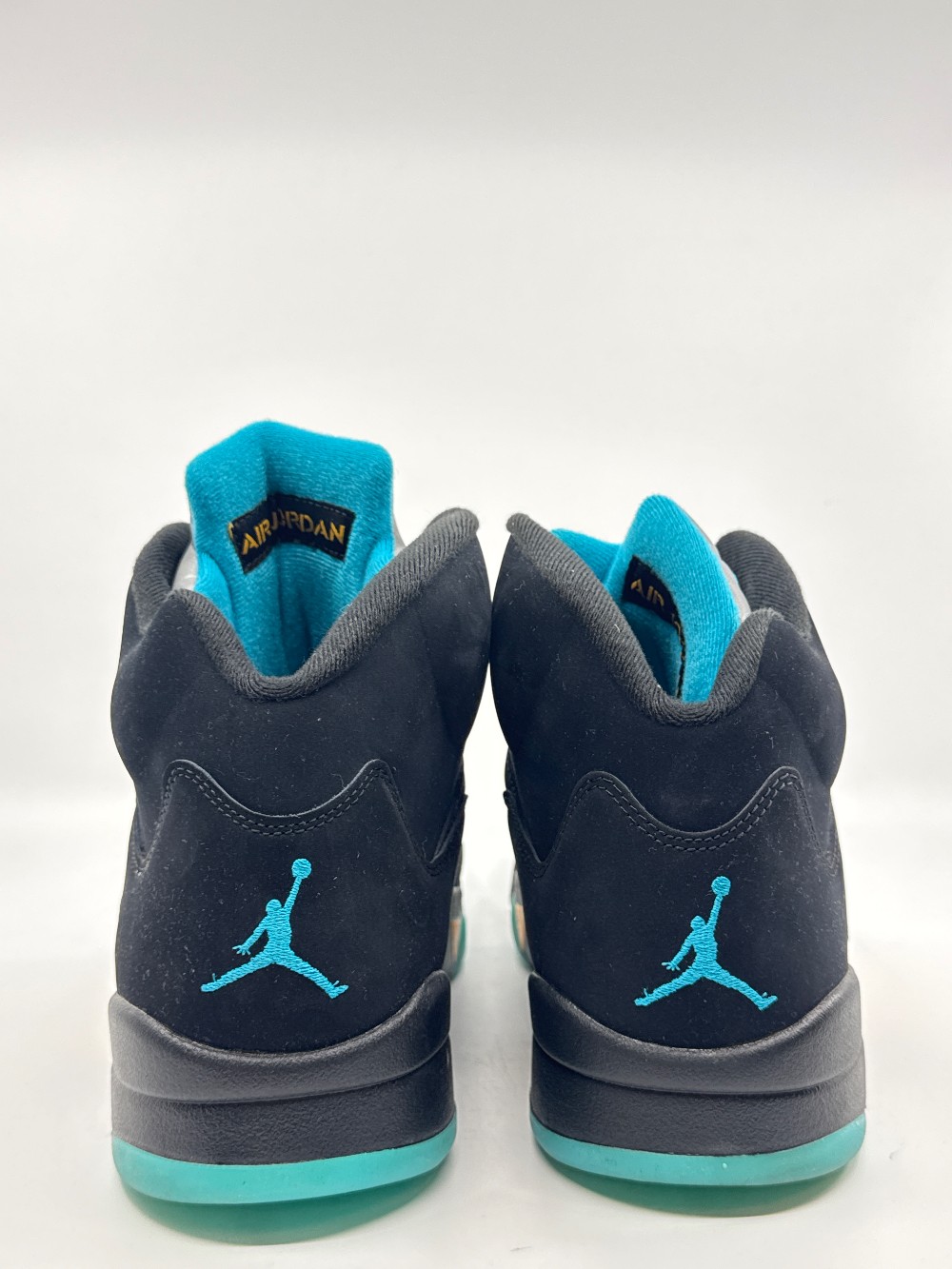 *USED* AJ 5 - AQUA