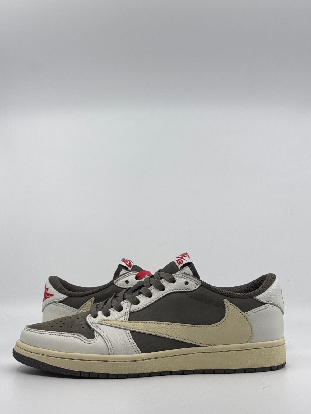 *USED* AJ 1 LOW X TRAVIS SCOTT - REVERSE MOCHA