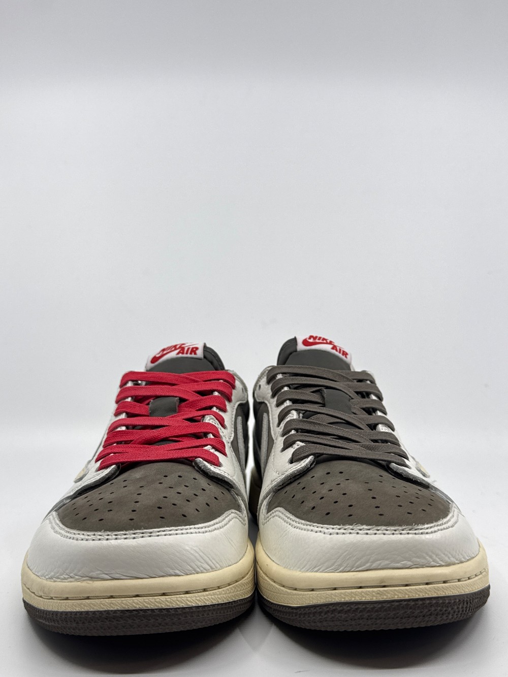 *USED* AJ 1 LOW X TRAVIS SCOTT - REVERSE MOCHA
