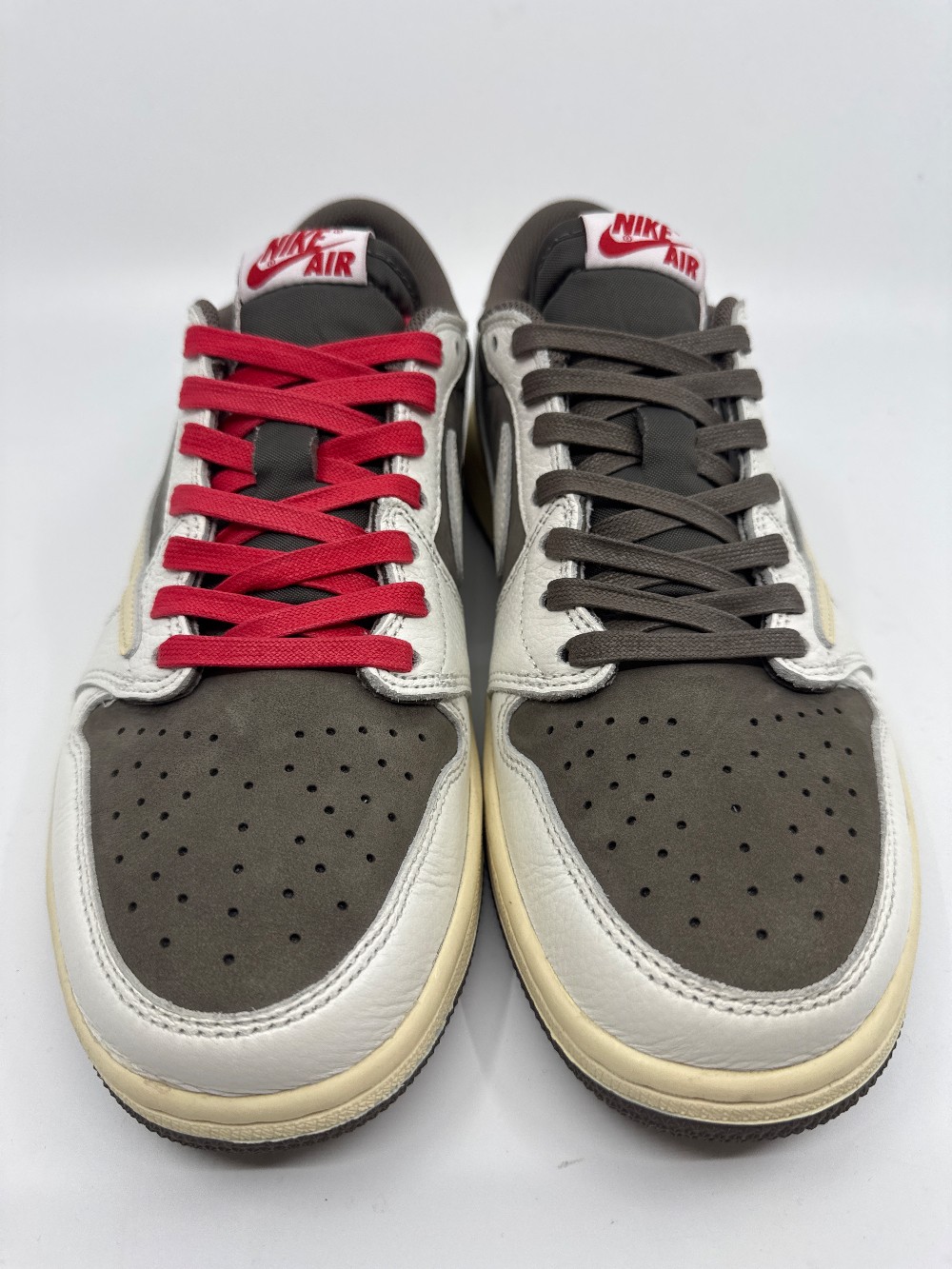 *USED* AJ 1 LOW X TRAVIS SCOTT - REVERSE MOCHA