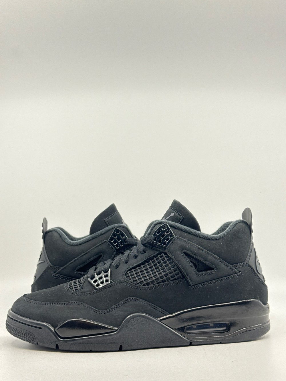 *USED* AJ 4 - BLACK CAT (2025)