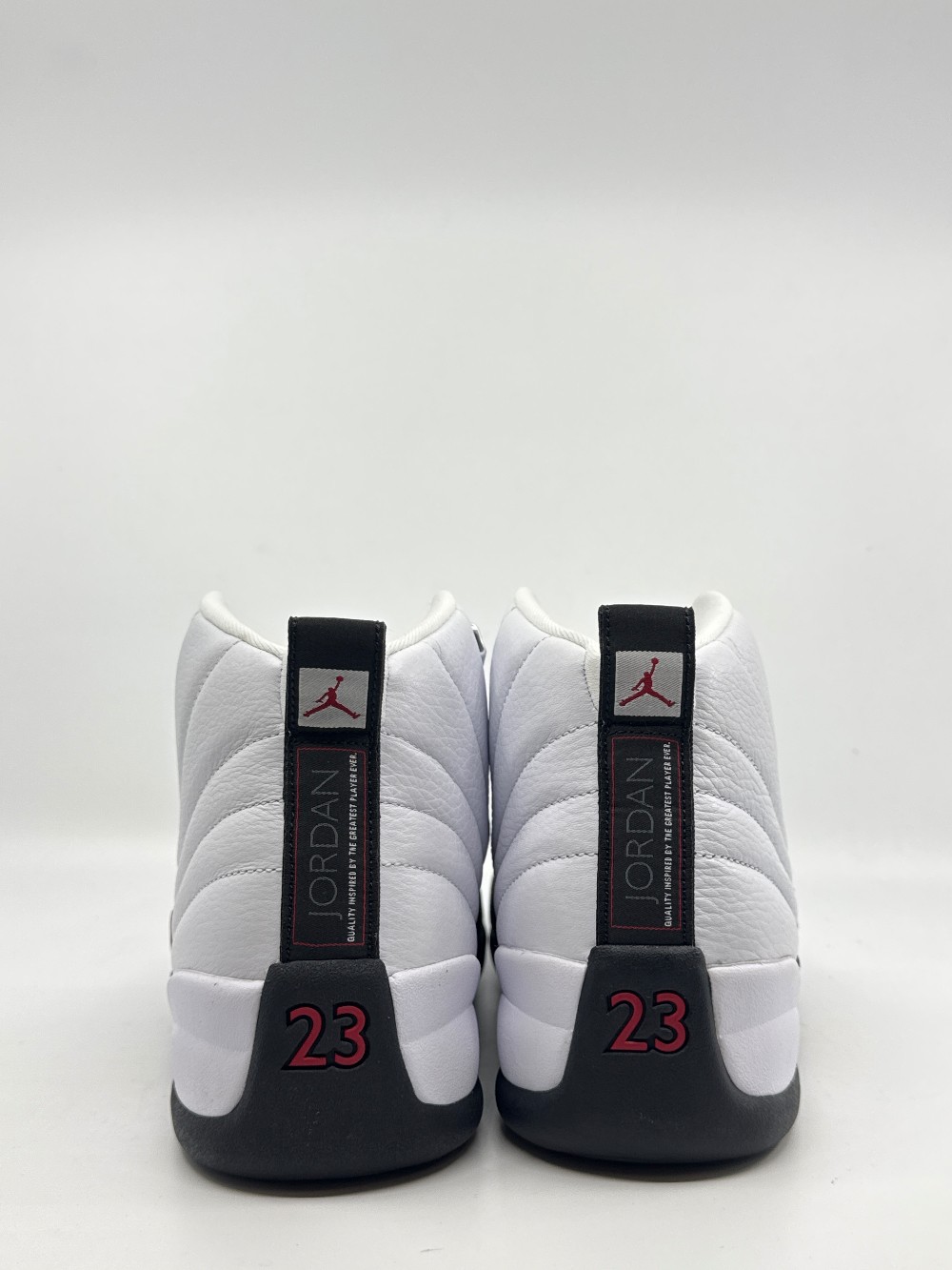 AJ 12 - TAXI FLIP