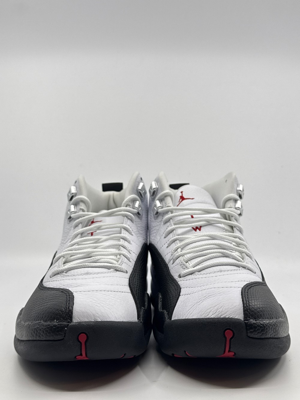 AJ 12 - TAXI FLIP