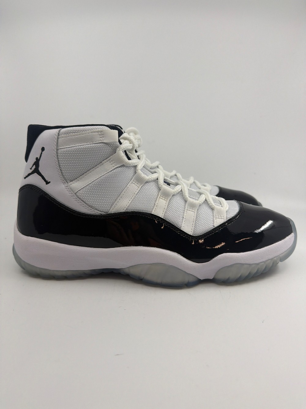 *REP BOX* AJ 11 - CONCORD (2018)