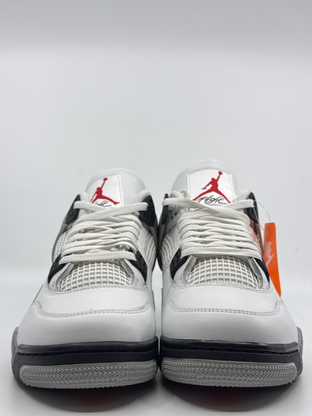 AJ 4 - WHITE CEMENT (2025)