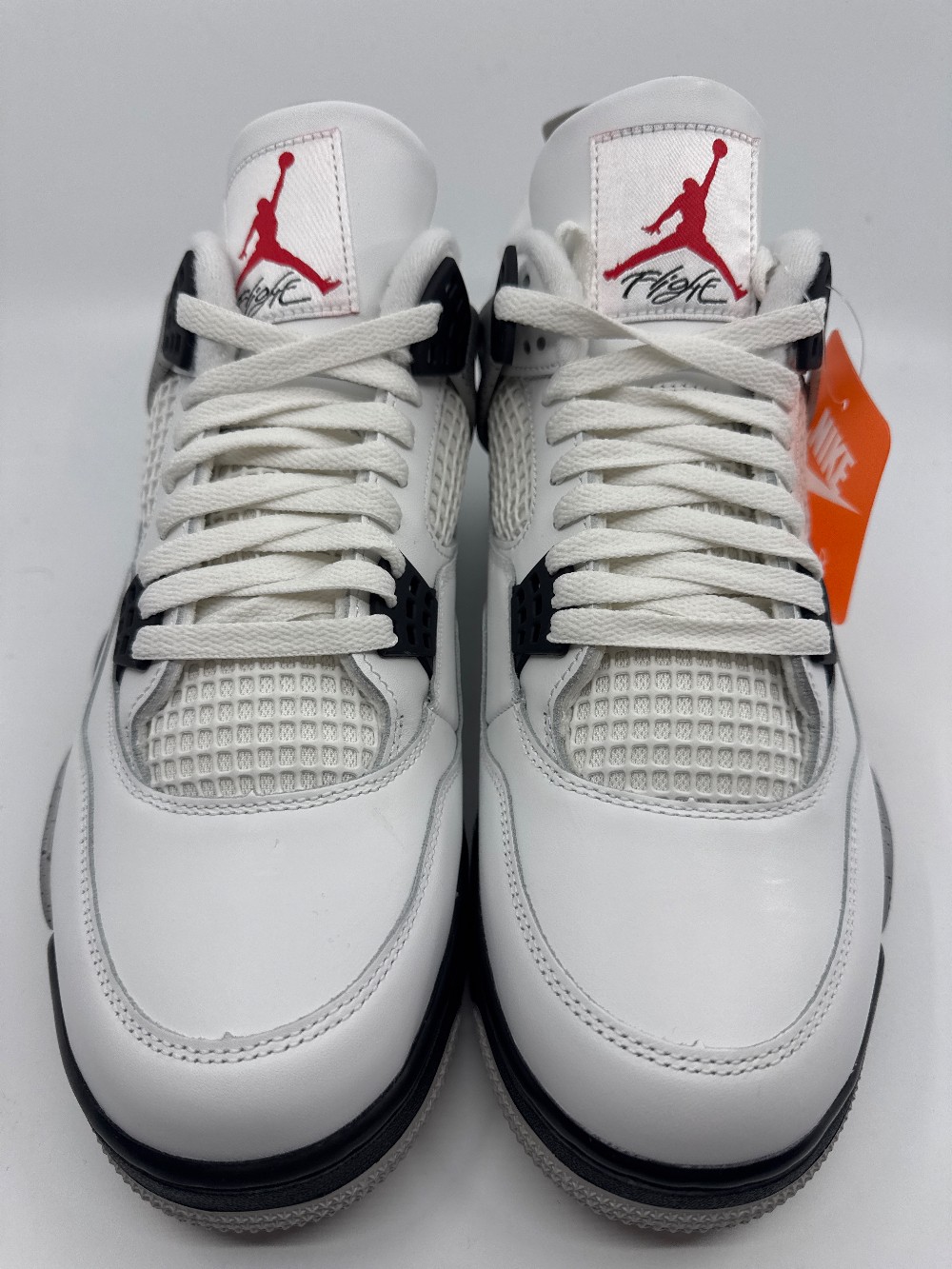 AJ 4 - WHITE CEMENT (2025)