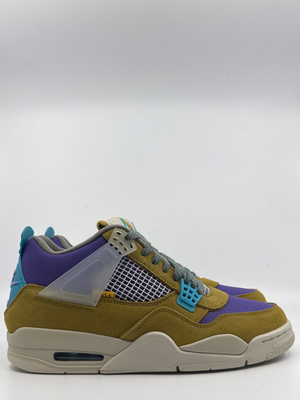 AJ 4 X UNION LA - DESERT MOSS