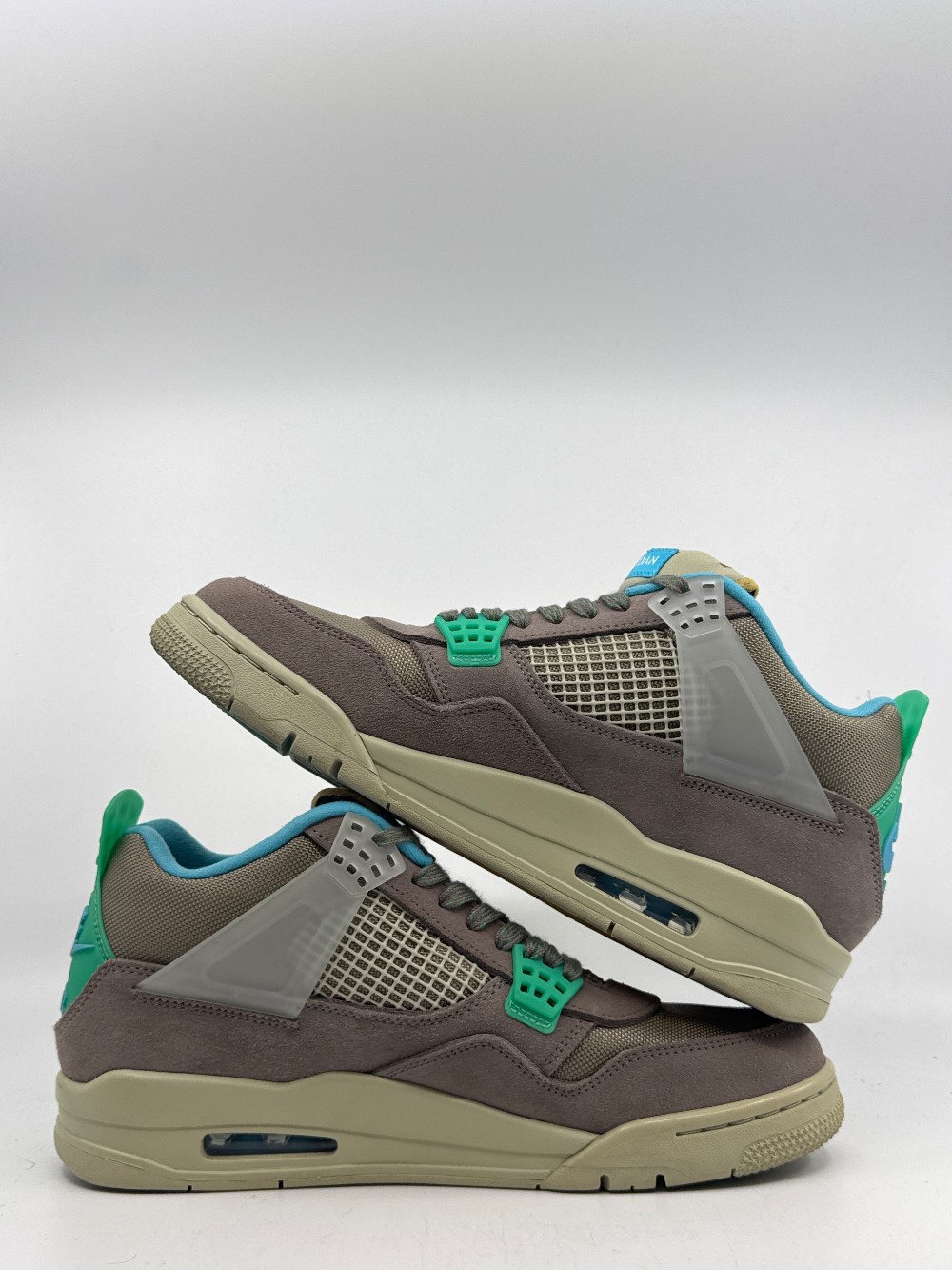 *USED* AJ 4 X UNION LA - TAUPE HAZE