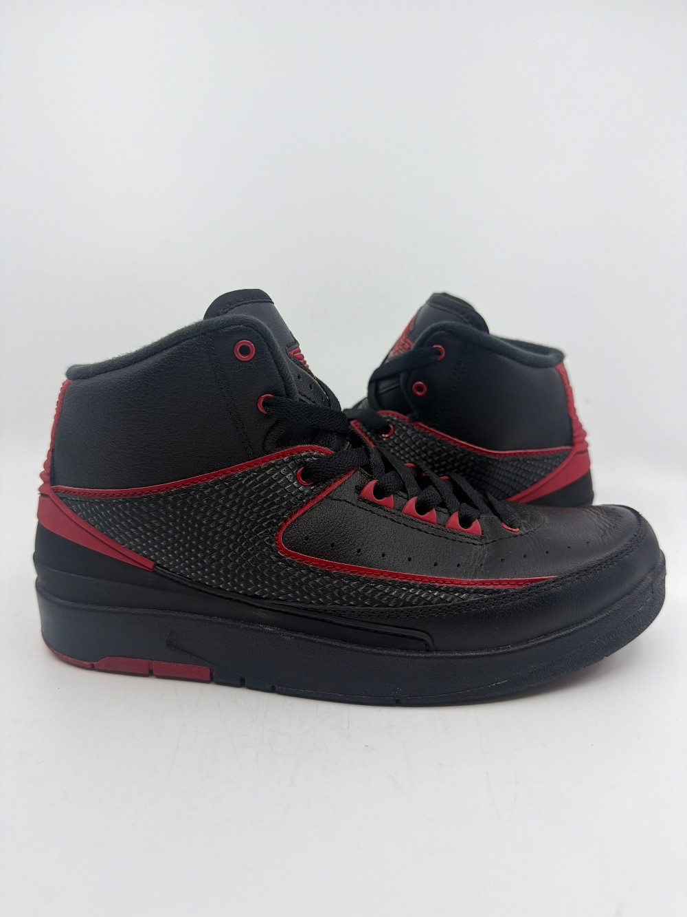*USED/NO BOX* AJ 2 (GS) - ALTERNATE 87