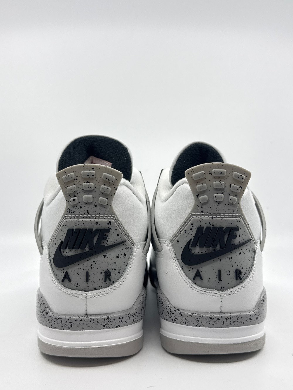AJ 4 - WHITE CEMENT (2025)